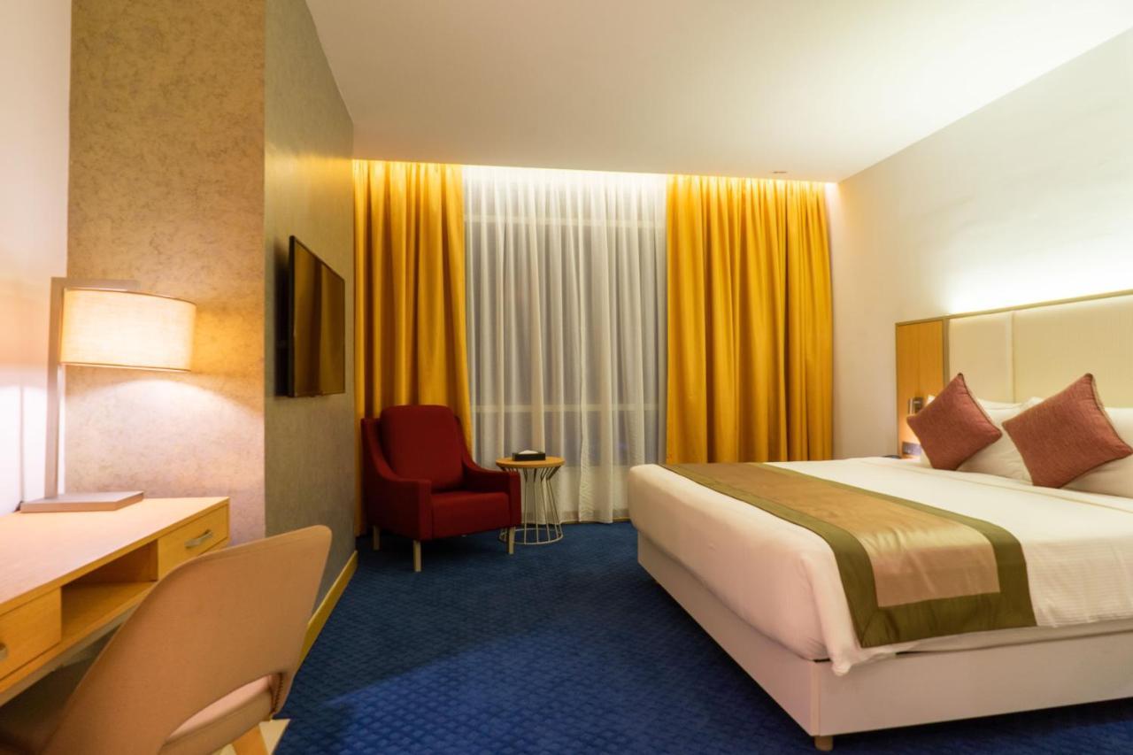 Tamu Hotel & Suites Kuala Lumpur Exterior foto