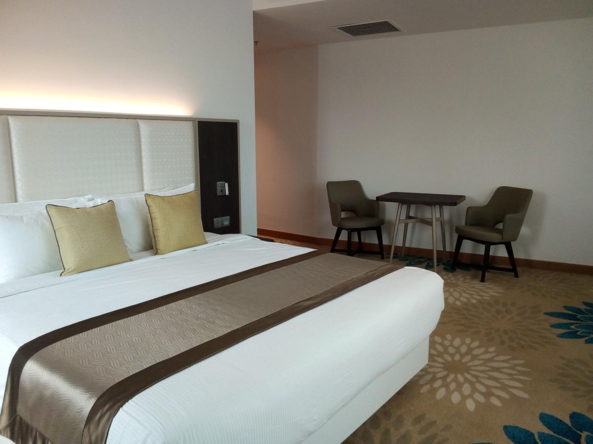 Tamu Hotel & Suites Kuala Lumpur Exterior foto
